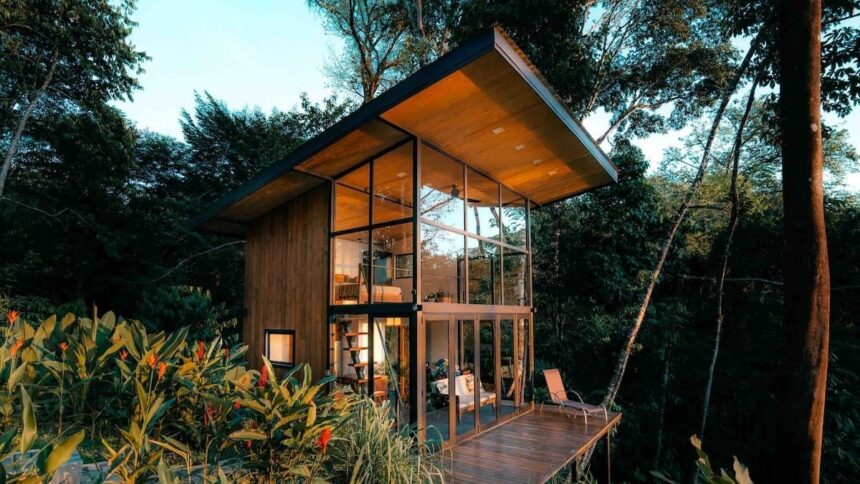 Costa Rica Family: Beaches & House in the Sky – A Wild & Airborne Getaway